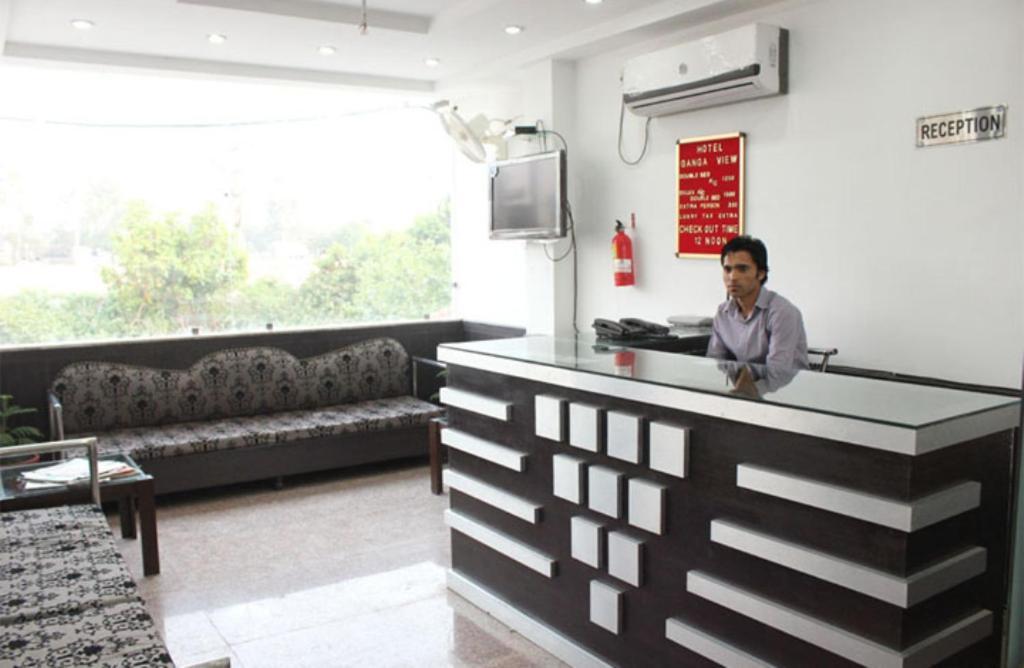 Hotel Ganga View Haridwār Екстериор снимка