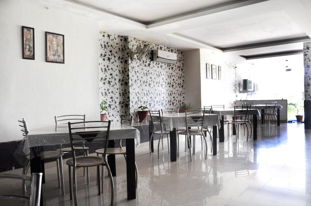 Hotel Ganga View Haridwār Екстериор снимка
